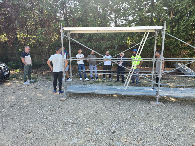 Trajnim dhe ushtrim praktik, Montim dhe cmontim skelerie ne terren Trajnim dhe ushtrim praktik, Montim dhe cmontim skelerie ne terren